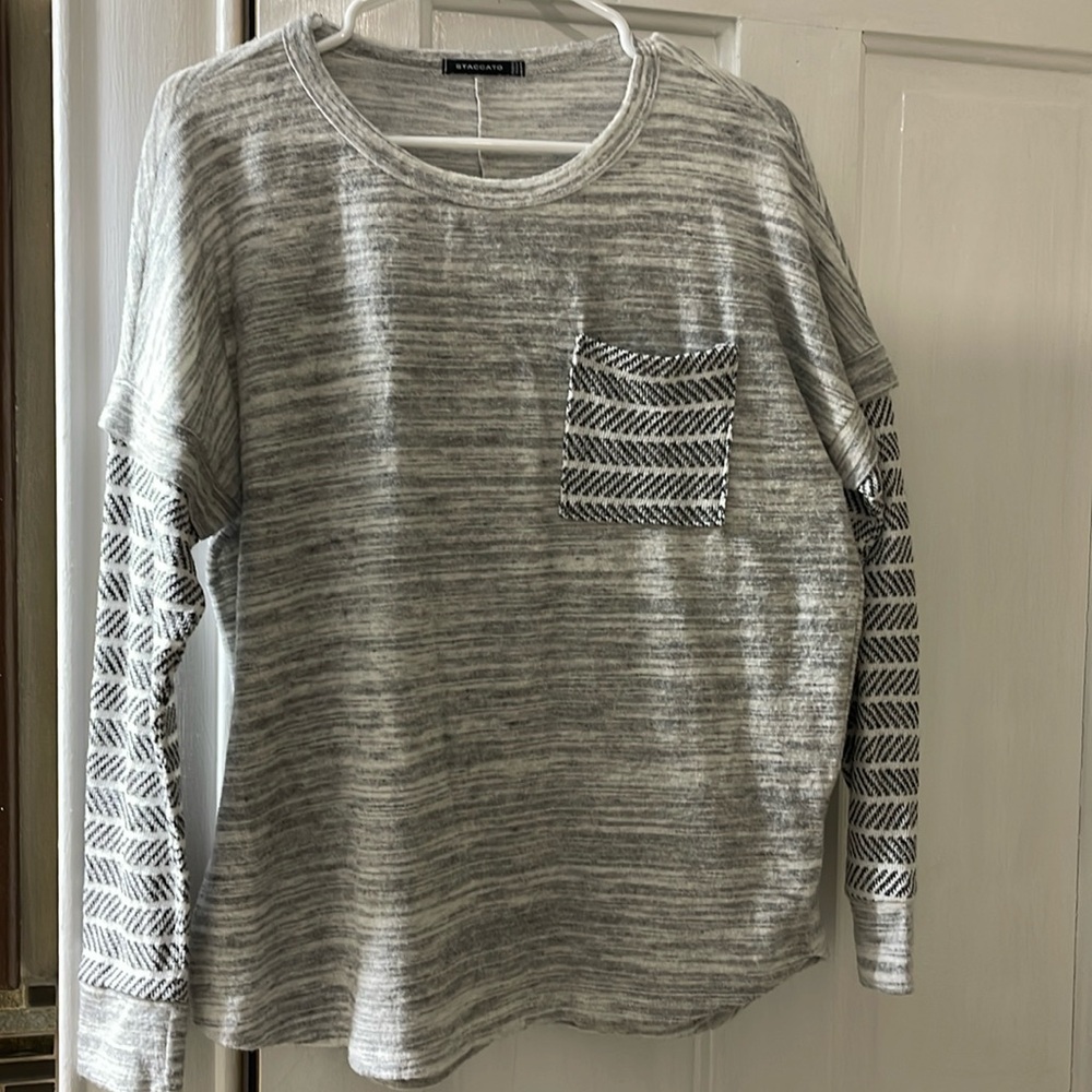 Staccato sweater